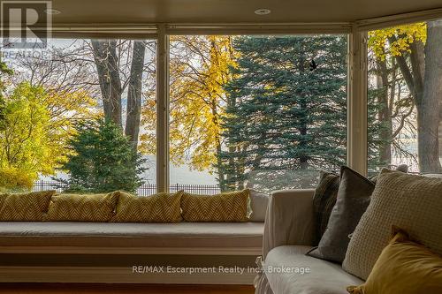 2372 Carrington Place, Oakville (Fd Ford), ON - 