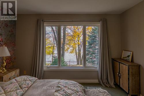 2372 Carrington Place, Oakville (Fd Ford), ON - Indoor Photo Showing Bedroom