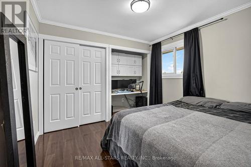 1565 Cherryhill Road, Peterborough (Monaghan Ward 2), ON - Indoor Photo Showing Bedroom