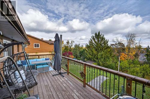 1565 Cherryhill Road, Peterborough (Monaghan Ward 2), ON - Outdoor With Exterior