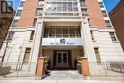 207 - 60 ST CLAIR AVENUE W  Toronto, ON M4V 1M7