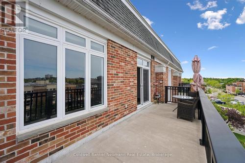 Large open balcony - 404 - 65 Bayberry Drive, Guelph (Village By The Arboretum), ON - Outdoor