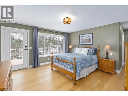 119 St Andrews Drive, Kaleden, BC - Indoor Photo Showing Bedroom
