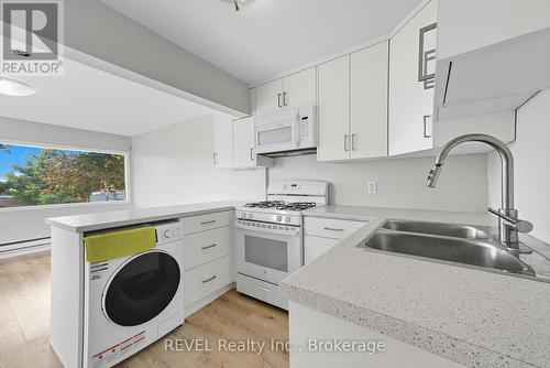 14 Bond Street, St. Catharines (Downtown), ON - Indoor Photo Showing Kitchen With Double Sink