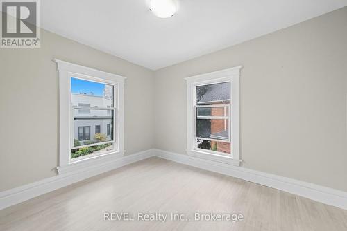 14 Bond Street, St. Catharines (Downtown), ON - Indoor Photo Showing Other Room