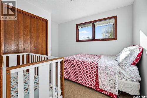 79 Bluebell Crescent, Moose Jaw, SK - Indoor Photo Showing Bedroom