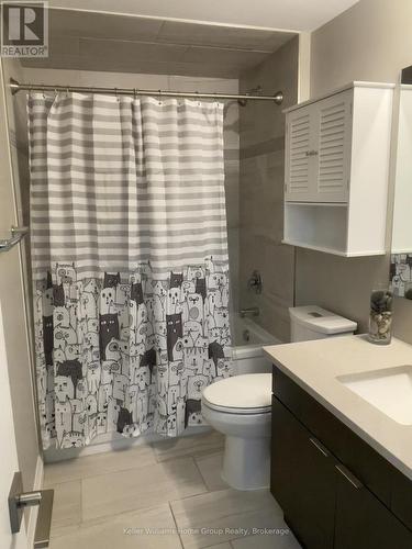 4 pce Bathroom - 205 - 63 Arthur Street S, Guelph (St. Patrick'S Ward), ON - Indoor Photo Showing Bathroom