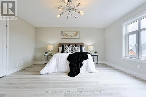 2155 Bakervilla Street, London South, ON - Indoor Photo Showing Bedroom