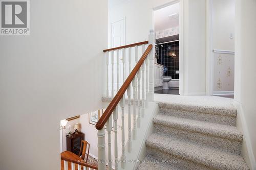 30 - 1415 Hazelton Boulevard, Burlington, ON - Indoor Photo Showing Other Room