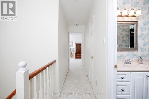 30 - 1415 Hazelton Boulevard, Burlington, ON - Indoor Photo Showing Other Room