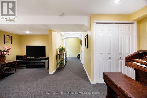 30 - 1415 Hazelton Boulevard, Burlington, ON - Indoor