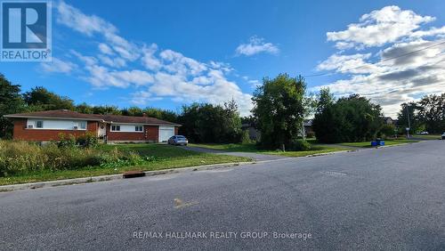 1570-1580 Goth Avenue, Ottawa, ON 