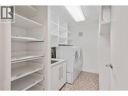 Laundry + Pantry - 