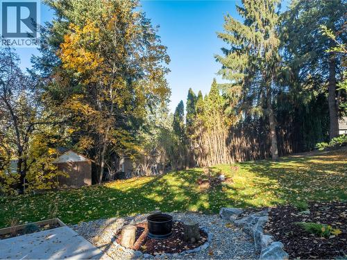 800 20Th Street Se, Salmon Arm, BC - Outdoor