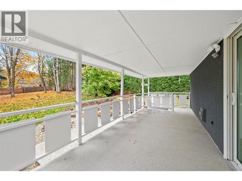 800 20Th Street Se, Salmon Arm, BC - Outdoor With Exterior