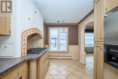 13 Lakewood Crescent, Port Colborne (Sugarloaf), ON - Indoor Photo Showing Kitchen