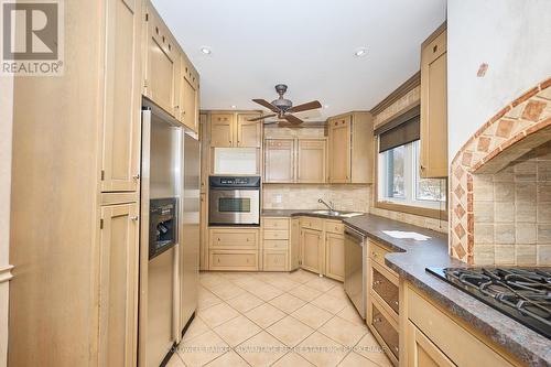 13 Lakewood Crescent, Port Colborne (Sugarloaf), ON - Indoor Photo Showing Kitchen