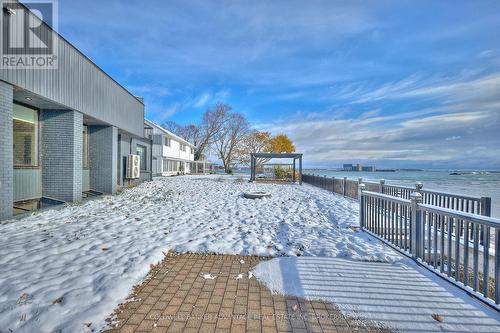 13 Lakewood Crescent, Port Colborne (Sugarloaf), ON - Outdoor With Body Of Water