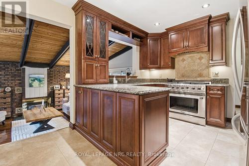 4 Cedar Street, Port Colborne (Sugarloaf), ON - Indoor Photo Showing Kitchen