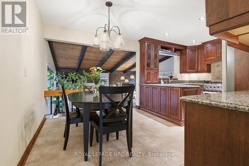 4 Cedar Street, Port Colborne (Sugarloaf), ON - Indoor Photo Showing Kitchen