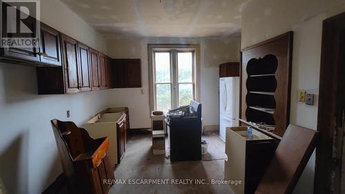 104 Patrick Street E, North Huron, ON - Indoor