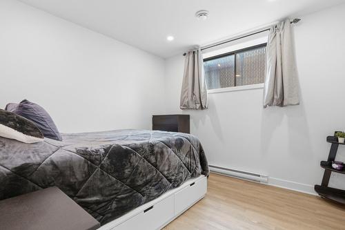 Bedroom - 17 Rue Lamarche, Delson, QC - Indoor Photo Showing Bedroom