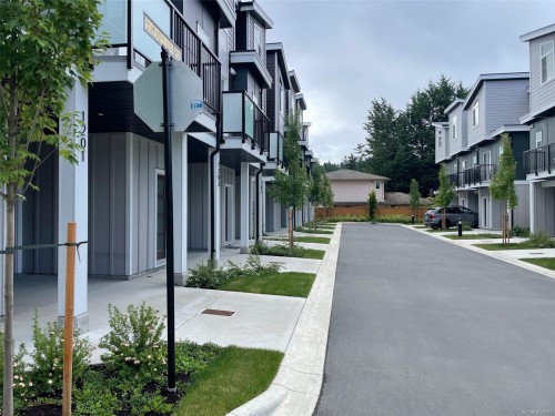 1067 Arcadiawood Lane, Langford, BC 