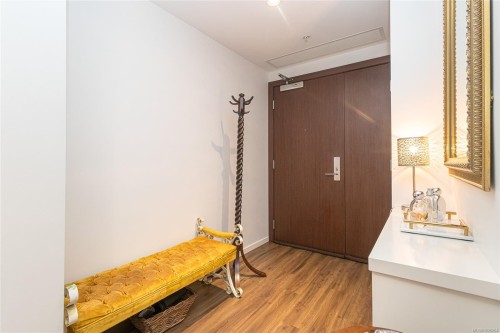 105-100 Saghalie Rd, Victoria, BC - Indoor Photo Showing Other Room