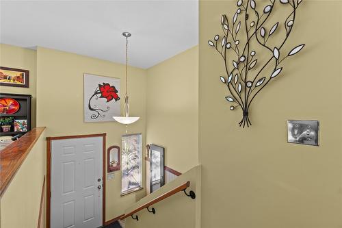 2164 Tomat Avenue, West Kelowna, BC - Indoor Photo Showing Other Room