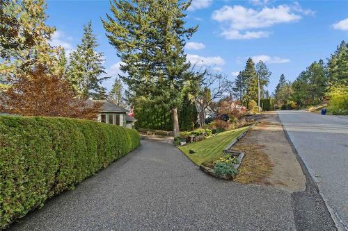 2164 Tomat Avenue, West Kelowna, BC - Outdoor With View