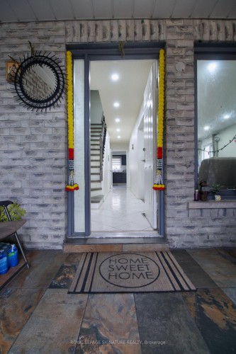 5125 Salishan Circle, Mississauga, ON 