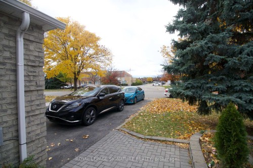 5125 Salishan Circle, Mississauga, ON 