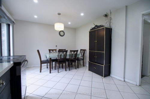 5125 Salishan Circle, Mississauga, ON 