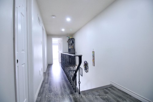 5125 Salishan Circle, Mississauga, ON 