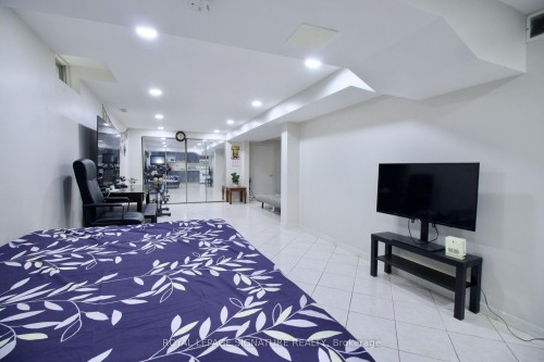 5125 Salishan Circle, Mississauga, ON 