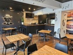 3747 Lake Shore Boulevard W Toronto, ON M8W 1P9