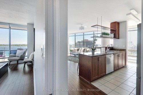 1703-5 Mariner Terrace, Toronto, ON - Indoor