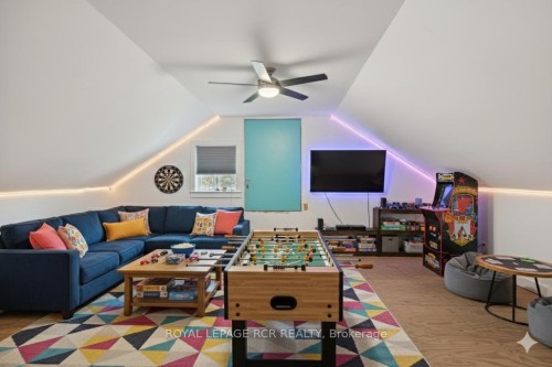 1092 Ballycroy Road, Adjala-Tosorontio, ON - Indoor