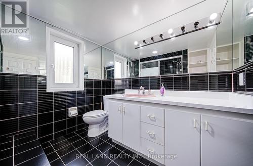 4762 14Th Avenue, Markham, ON - Indoor Photo Showing Bathroom