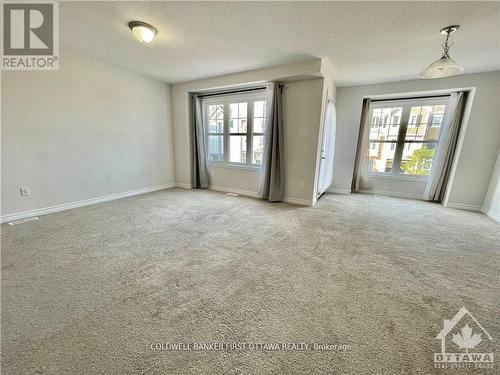 339 Pumpkinseed Crescent, Ottawa, ON - Indoor Photo Showing Other Room