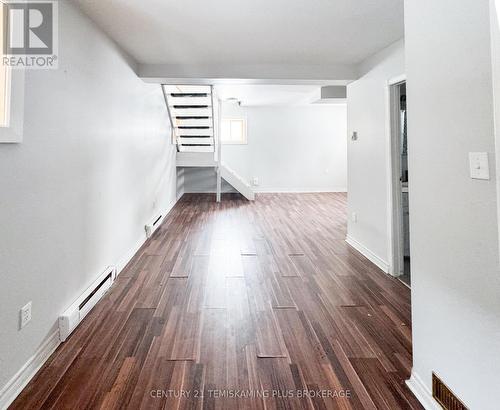 83 Sixth Avenue, Englehart, ON - Indoor Photo Showing Other Room