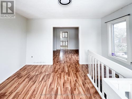 83 Sixth Avenue, Englehart, ON - Indoor Photo Showing Other Room