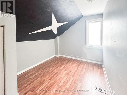 83 Sixth Avenue, Englehart, ON - Indoor Photo Showing Other Room