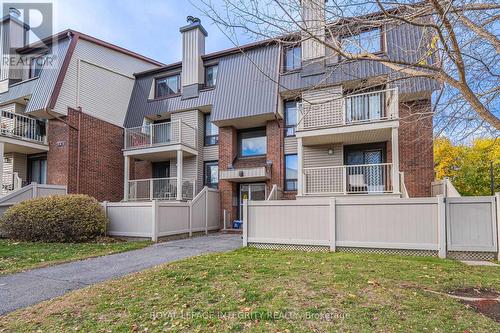 7 - 6 Sweetbriar Circle, Ottawa, ON - Outdoor With Balcony