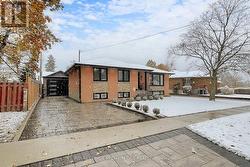 76 ALHART DRIVE  Toronto, ON M9V 2N4