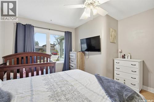 1413 Alexandra Avenue, Saskatoon, SK - Indoor Photo Showing Bedroom