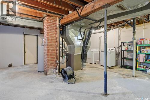 1413 Alexandra Avenue, Saskatoon, SK - Indoor Photo Showing Basement