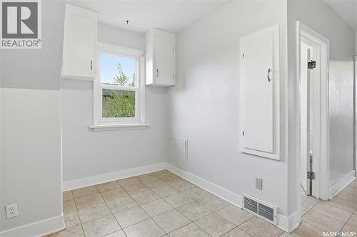 1413 Alexandra Avenue, Saskatoon, SK - Indoor Photo Showing Other Room