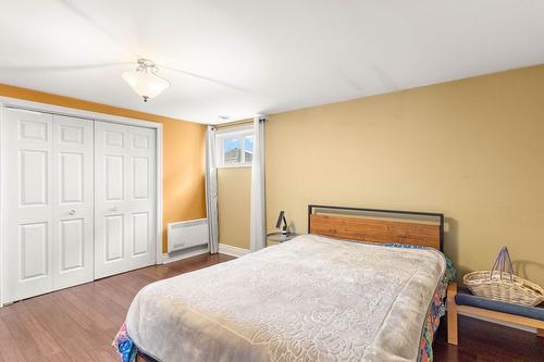 Chambre à coucher - 209 26E Avenue, Saint-Zotique, QC - Indoor Photo Showing Bedroom