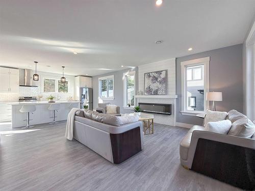 7 Maple Leaf Row, Stratford, PE 